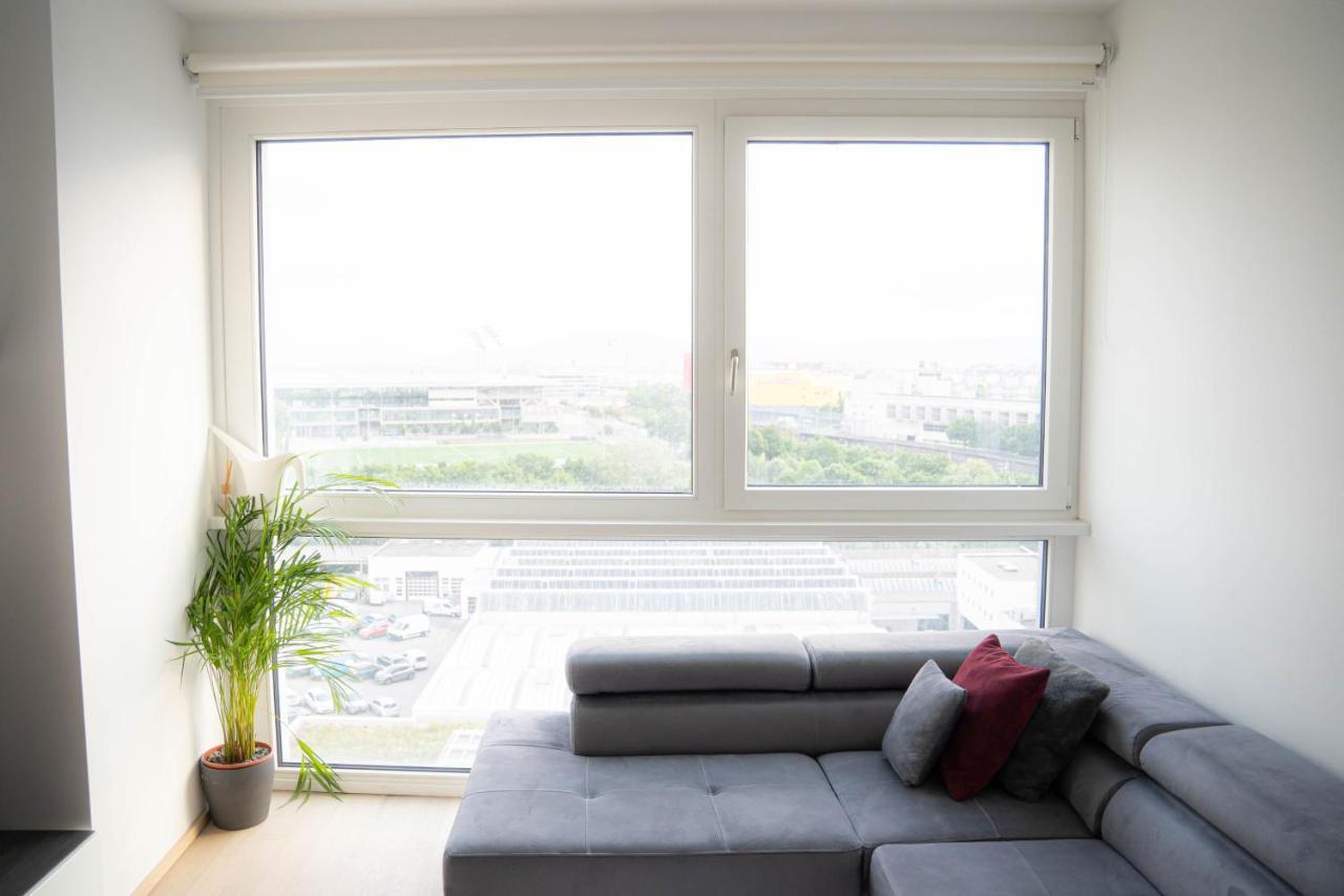Restify10 - Skyline View - Fitness - Garge - Modern Apartment Vienna Exterior photo